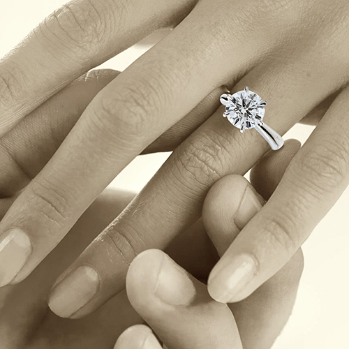 Wedding rings in italy