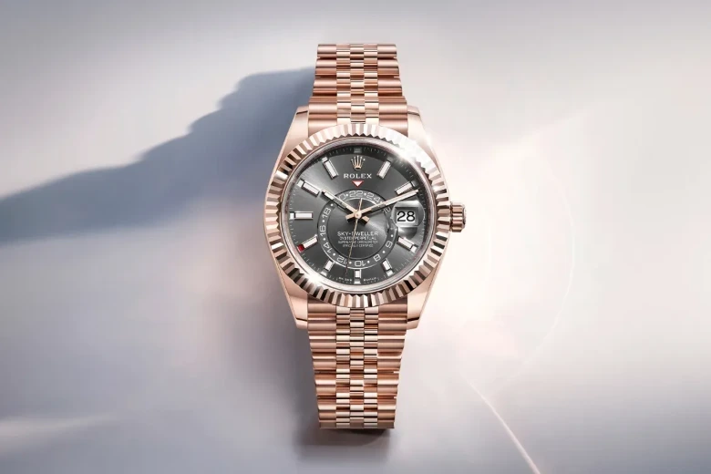 Rolex watches Sky-Dweller at Veschetti, official Rolex Dealer in Brescia