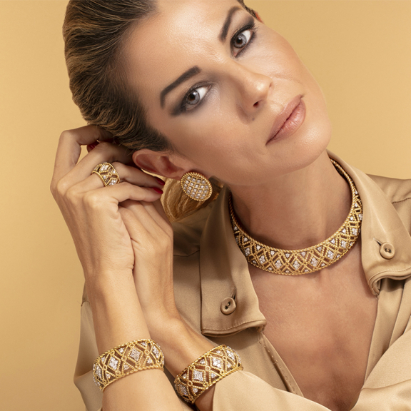 Precious stones Collections jewellery in Italy