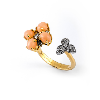 18-karat yellow and white gold ring featuring coral and brilliant cut diamonds