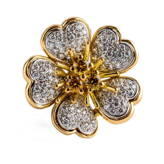 Petit Fleurs , Earrings with diamonds&nbsp;