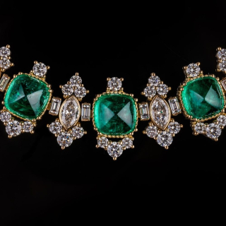 Eleonora, Necklace with colored gemstones and diamonds.