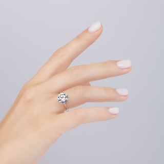 Princess Solitaire ring with 6-prong setting worn