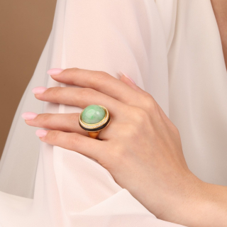 Dorian, Hard stone and diamond ring