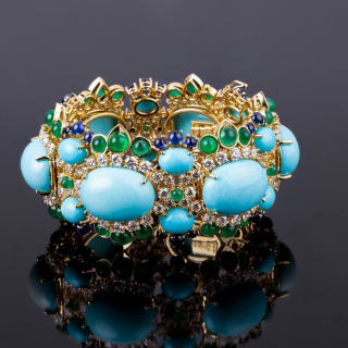 Aida, Hard stone, coloured gem and diamond bracelet