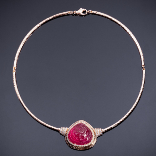 Amuleto, Coloured gem and diamond necklace