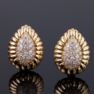 Oriana, Gold and diamond earrings