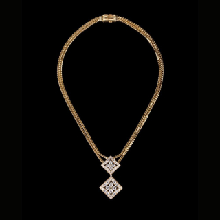Lucilla, Gold and diamond necklace