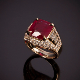 Callas, Burmese cushion ruby and diamond ring