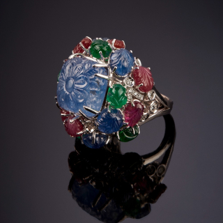 Giardino, Coloured gem and diamond ring
