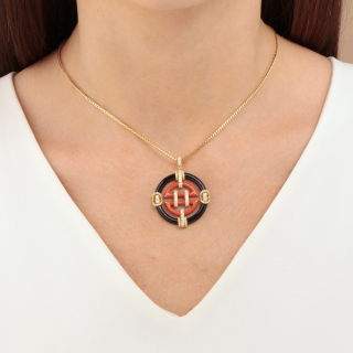 Oriente, Enamel and diamond necklace