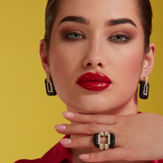 Nodo D'amore, Hard stone and diamond earrings