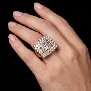 Amanda, Gold and diamond ring