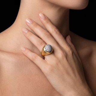 Mondo , Gold and diamond ring