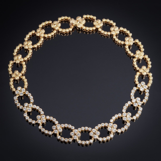 Arena, Gold and diamond necklace