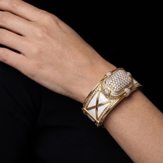 Clelia, Gold, diamond and inlay&nbsp;bracelet