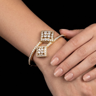 Lucilla, Gold and diamond bracelet