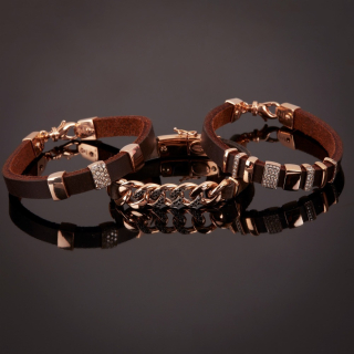 Bracelets, Cuir and diamond bracelets