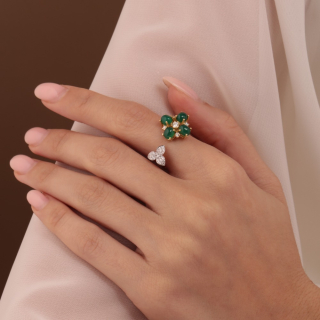 Fortuna, Hard stone and diamond ring