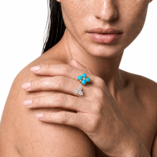 gold ring with turquoise and diamonds as worn