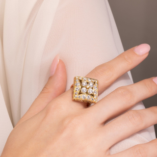 Lucilla, Gold and diamond ring&nbsp;
