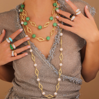 Fiamma, Hard stone necklace