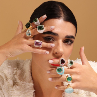 Emozione, Coloured gem and diamond ring