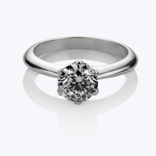 Princess Solitaire ring with diamond