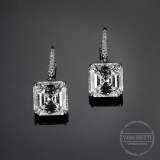 Olimpia, Regal emerald-cut diamond earrings