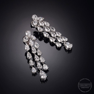 Cortina, Chandelier pear-cut diamond earrings