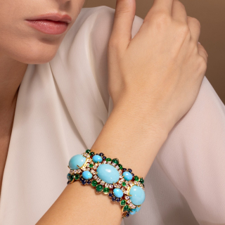 Aida, Hard stone, coloured gem and diamond bracelet