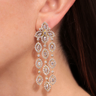 Carlotta, Gold and diamond earrings