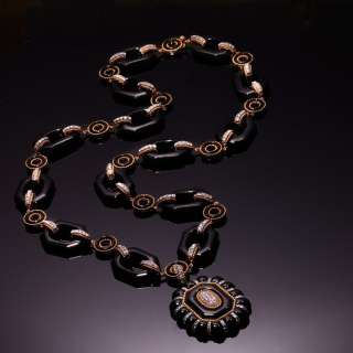 Mistero, Hard stone and diamond necklace