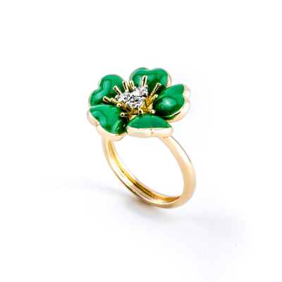 Petit Fleurs , Ring with diamonds and enamel