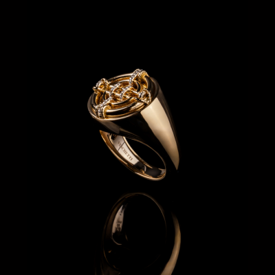 Oriente , Gold ring with brilliant-cut diamonds&nbsp;