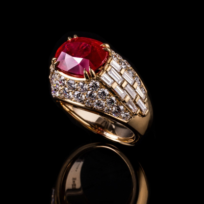 Red Fire, Burmese ruby&nbsp;and diamond ring