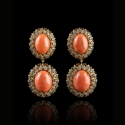 18kt Yellow Gold earrings with corals and Diamonds