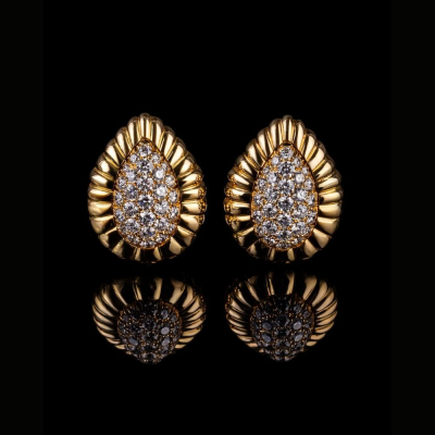 Oriana, Gold and diamond earrings