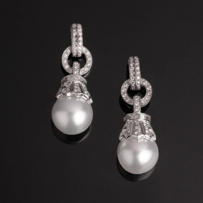 Anastasia, Pearl and diamond earrings