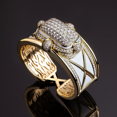 Clelia, Gold, diamond and inlay bracelet