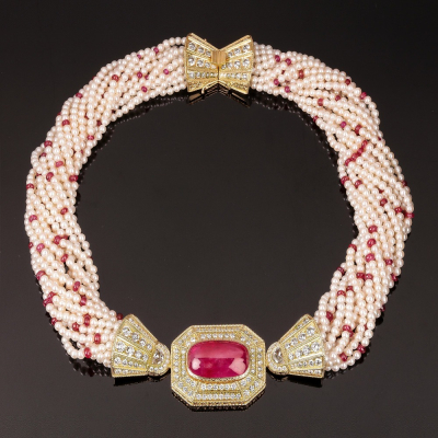 Marella, Coloured gem and pearl necklace