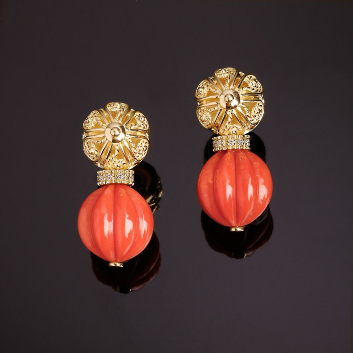 Scilla, Hard stone and diamond earrings