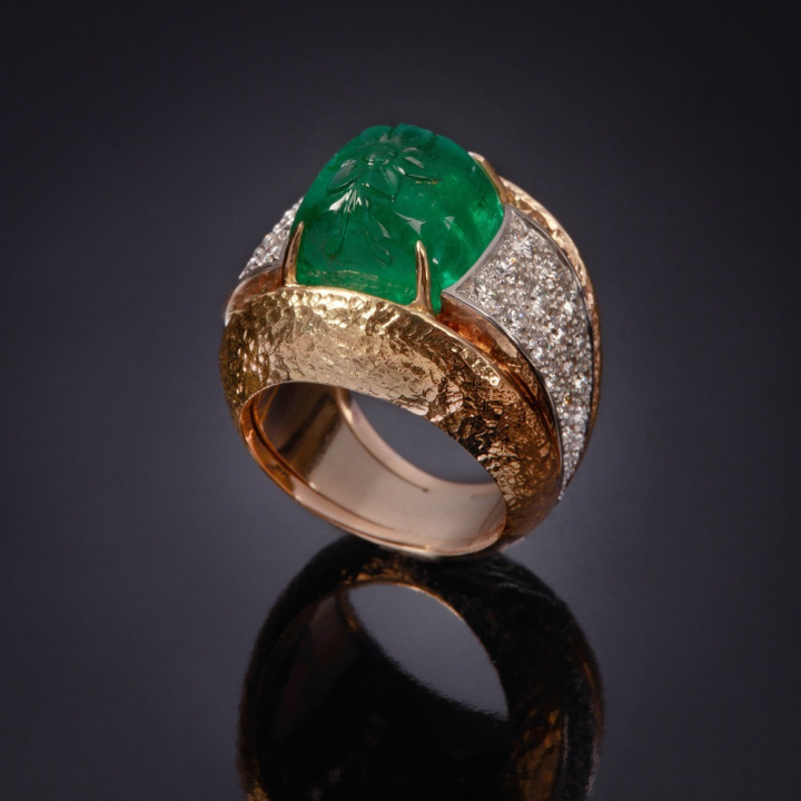 Lilli, Coloured gem and diamond ring