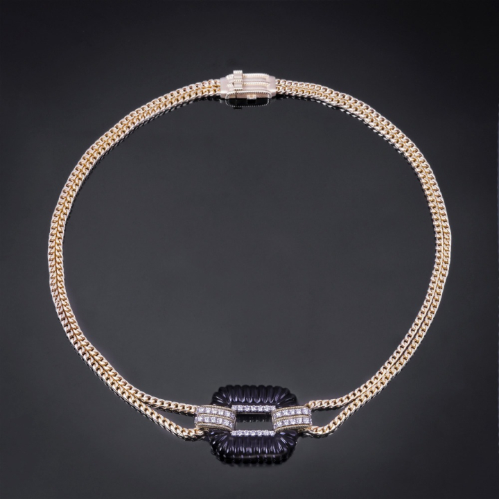 Tata Gisèle © - Collana placcata Oro, striata e Pietra Agata Nera, Sacchetto Regalo in Velluto in Omaggio