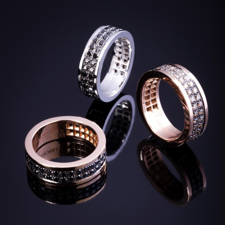 Rings, A selection of rings in gold and diamonds