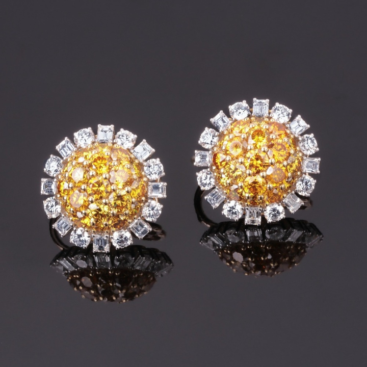 Ninfea, Gold and diamond earrings