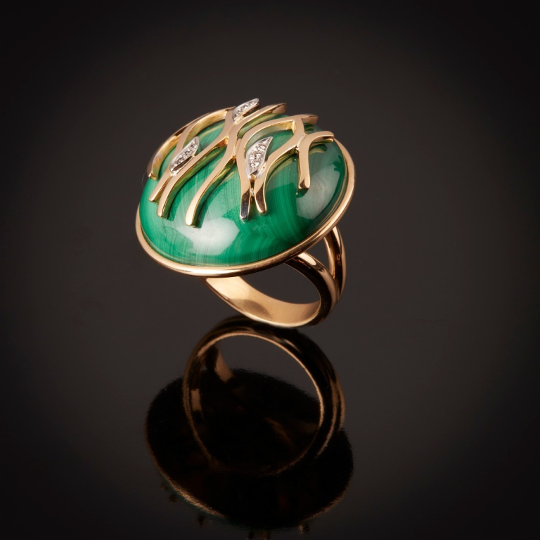 Fiamma, Hard stone and diamond ring