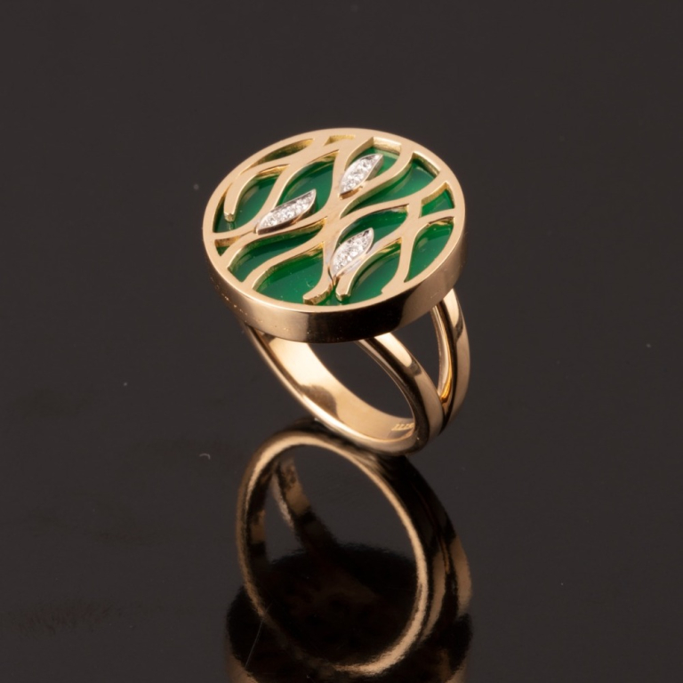 Fiammetta, Hard stone and diamond ring