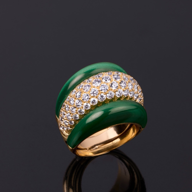 Sabina, Hard stone and diamond ring
