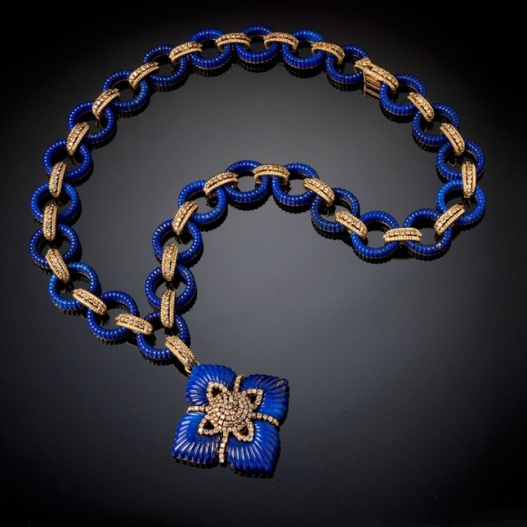 Vibrazioni, Hard stone and diamond necklace